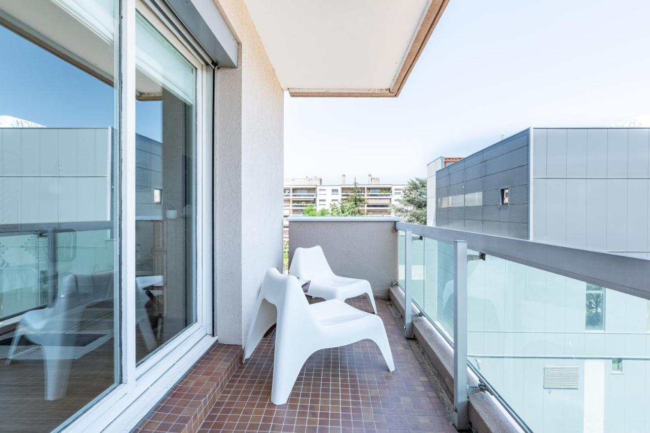 Le Nid Des Cedres - Magnifique Studio Terrasse Montplaisir Lyon Exterior photo